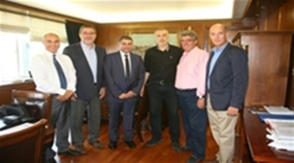 ΣΥΝΑΝΤΗΣΗ ΜΕ ΔΗΜΑΡΧΟ ΠΕΙΡΑΙΑ