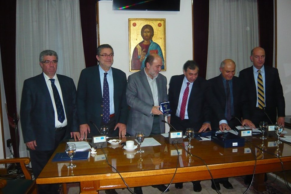 O ΑΝΑΠΛΗΡΩΤΗΣ ΥΠΟΥΡΓΟΣ ΟΙΚΟΝΟΜΙΚΩΝ, κ. Τ. ΑΛΕΞΙΑΔΗΣ, ΣΤΟ Δ.Σ. ΤΟΥ Ε.Β.Ε.Π