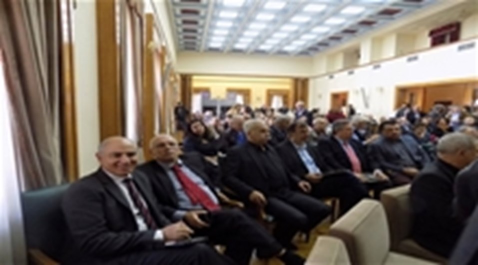 «Περιβάλλον και Ανάπτυξη στην ευρύτερη περιοχή του Πειραιά: περιβαλλοντικές επιπτώσεις και προοπτικές για τις λιμενικές πόλει